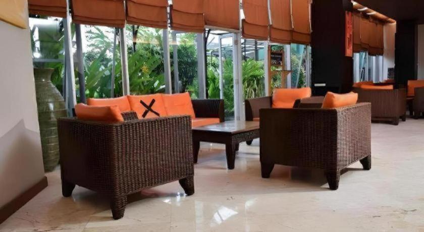 Hotel Asri Plaza Asia Tasikmalaya Εξωτερικό φωτογραφία