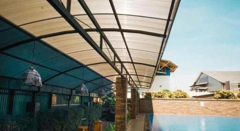 Hotel Asri Plaza Asia Tasikmalaya Εξωτερικό φωτογραφία