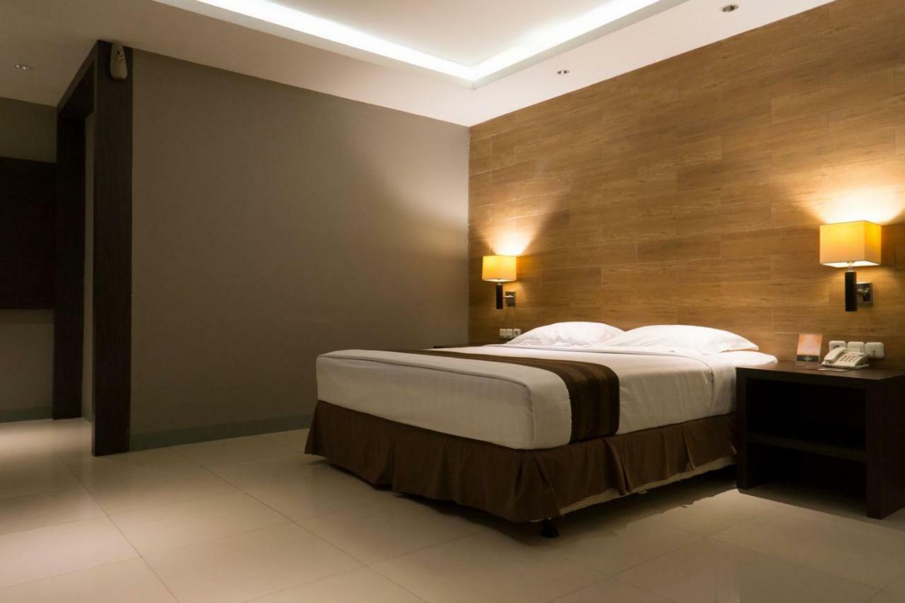 Hotel Asri Plaza Asia Tasikmalaya Εξωτερικό φωτογραφία