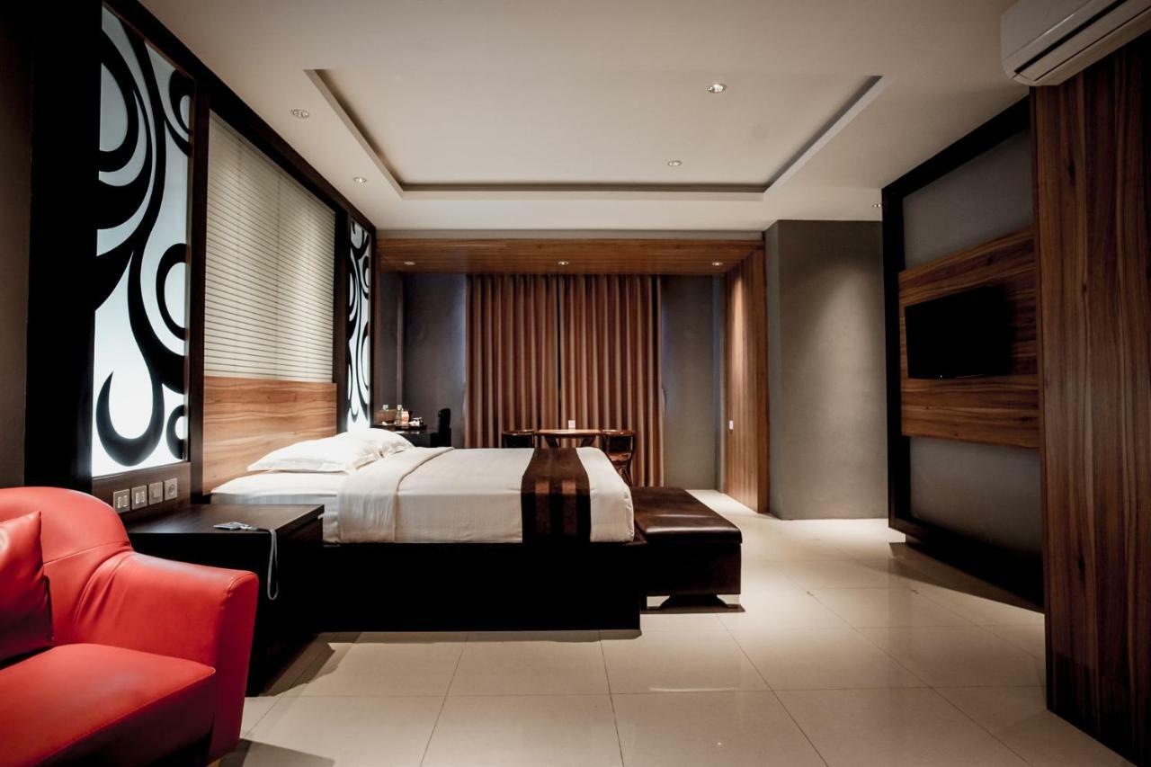 Hotel Asri Plaza Asia Tasikmalaya Εξωτερικό φωτογραφία